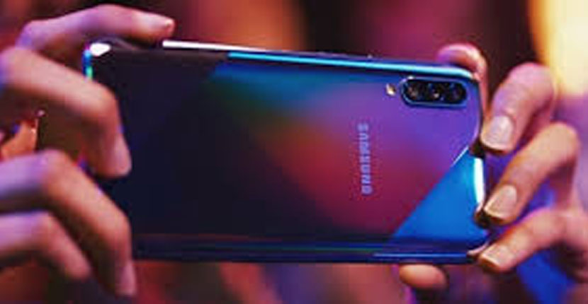 galaxy a70s features